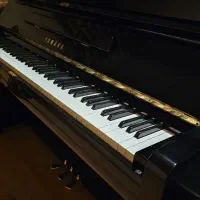 پیانو آکوستیک یاماها ژاپن مدل u1