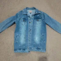 مقداری لوازم شخصی و مازاد بفروش میرسد