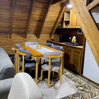 کلبه سوییسی جنگلی|اجارهٔ کوتاه‌مدت ویلا و باغ|نوشهر, |دیوار