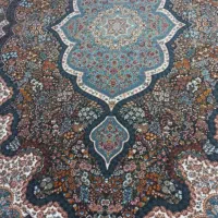 فرش ۷۰۰شانه ۲۵۵۰ سالم در حد نو