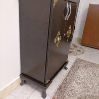 جاکفشی|جاکفشی، کمد، دراور|باغستان, |دیوار