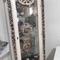 ویترین و بوفه