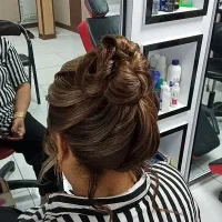 خدمات ویژه برای بانوان عزیز|خدمات آرایشگری و زیبایی|اردبیل, |دیوار