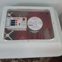دستگاه جوجه کشی ایزی باتر ۹۶ تایی
