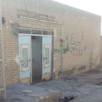 یک خانه ویلای 400متر دارای آب گاز برق تلفن