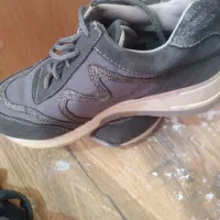 پارچه دوخته نشده وتعدادی وسایل فروشی|لباس|جوانرود, |دیوار