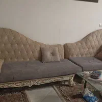 یک دست مبل ده نفره ال هم چیده میشود