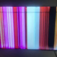 تلویزون ۵۰ اینچ تی سی ال نیاز به تعمیر