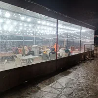 کار در بوفه میدان گاز