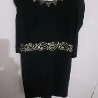 مقداری لباس در حد نو