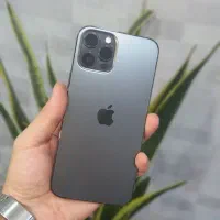 آیفون ۱۲پرومکس پلمپ لاکاغذی zaa