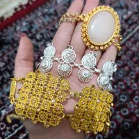 تعدادی لباس نو|لباس|سنندج, |دیوار