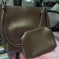 کیف قهوه ای چرم|کیف، کفش، کمربند|شیراز, چوگیاه|دیوار