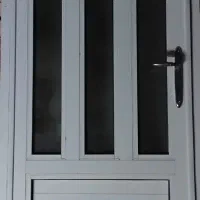 درب آلمینیومی ۱ لت باز شو