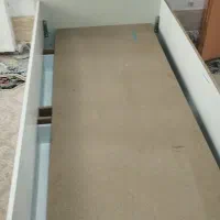 تخت خواب یک نفره نوجوان بزرگ|تخت و سرویس خواب|کاشمر, |دیوار