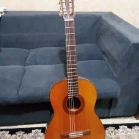 گیتار یاماها c70