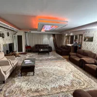 آپارتمان 132متری ۳نبش پونک مصیب