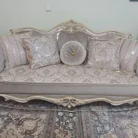 مبلمان و جلو مبلی