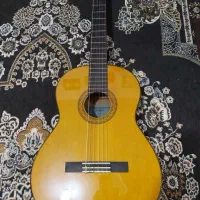 گیتار یاماها c70