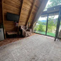 کلبه چوبی سوئیسی جکوزی دار فرشاد|اجارهٔ کوتاه‌مدت ویلا و باغ|شاندرمن, |دیوار