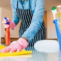 خدمات نظافت راه پله و پارکینگ