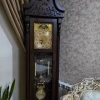 ساعت ایستاده