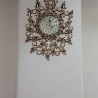 ساعت دیواری روانگرد