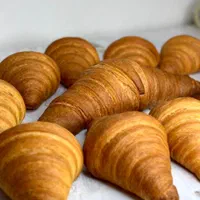 کروسان، رول نیویورکی، رول دارچینی و..|خوردنی و آشامیدنی|شیراز, فرهنگ شهر|دیوار