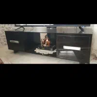 کمد و میزتلوزیون