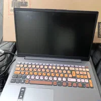 لب تاب لنو در حد نو