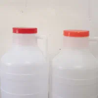 دبه