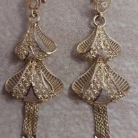 یک جفت گوشواره طلا