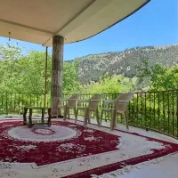 در محیطی دنج وآرام|اجارهٔ کوتاه‌مدت ویلا و باغ|رودبار, |دیوار