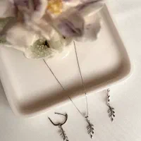 نیم ست نقره ،وارداتی و باکیفیت عالی