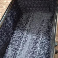 چمدان|کیف، کفش، کمربند|فردیس, منظریه|دیوار