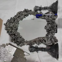 اینه هفت سین نشانگر سرویسها وکیف لوازم ارایشی