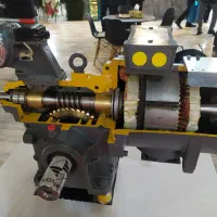 کارگر ساده یا نیمه‌ماهر