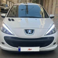 ۲۰۷ سقف شیشه ۱۴۰۰