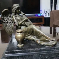 حراج مجسمه برنزی فرشته گیتار به دست