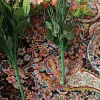 تعدادی گل|گل مصنوعی|بروجرد, |دیوار