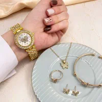 ساعت مچی زنانه فول نگین صفحه پروانه ای