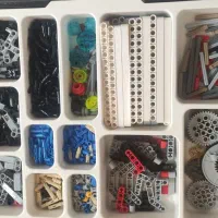 بسته لگو و متعلقات همراه با سنسور ev3|اسباببازی|تهران, سازمان برنامه جنوبی|دیوار