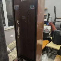 کمد آهنی|جاکفشی، کمد، دراور|شیراز, کوشک میدان|دیوار