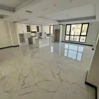 ۱۳۰متر ۳خواب کلیدنخورده روبه آفتاب سالن پرده خور