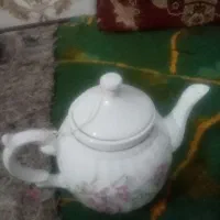 قوری چینی گل سرخی|قوری، کتری، قهوهساز دستی|گرگان, |دیوار