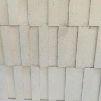 نیاز به دوتا شاگرد کاربلد نما و کاشیکاری دارم