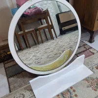 آینه و شلف سرویس بهداشتی