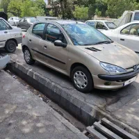 پژو ۲۰۶ تیپ ۳ مدل ۸۲  رنگ بژ نقره ای