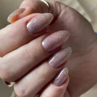 ترمیم وکاشت ناخن