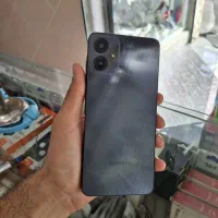 سامسونگ A06باحافظه64گیگ رام ۴